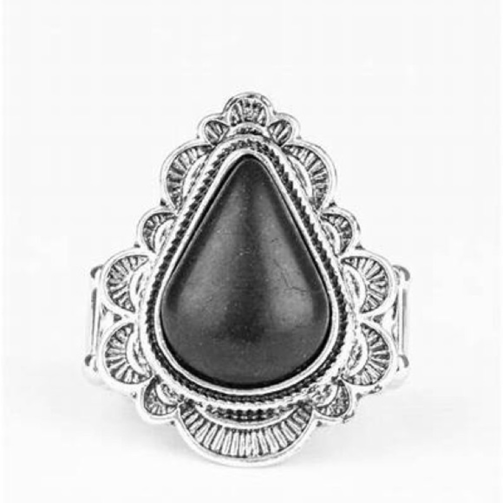 *Silver and black stone teardrop ring.